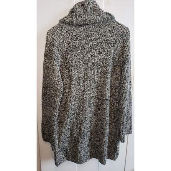 Forever 21 Knit Dress - Picture 5 of 9